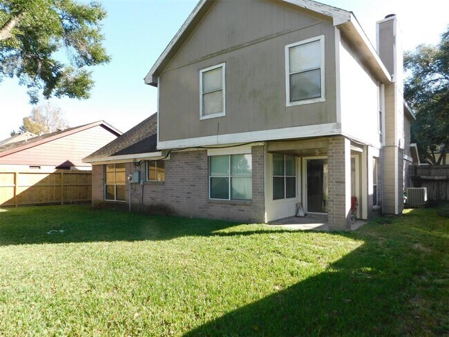 Building Photo - 2206 Laurel Land Ln