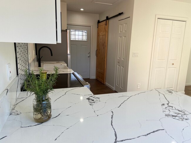 Building Photo - Palo Verde ADU