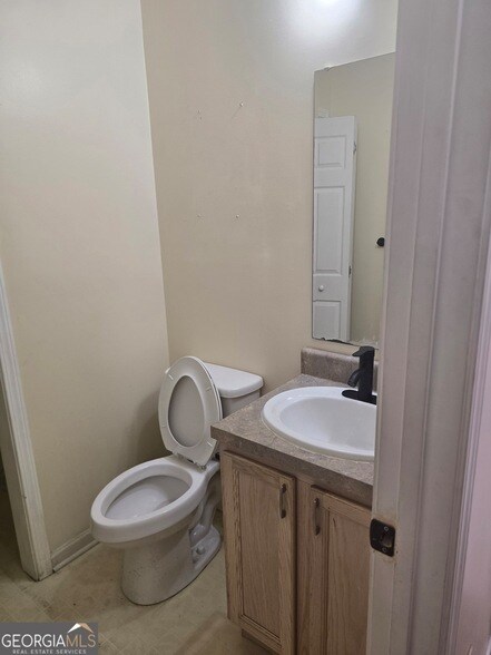 Building Photo - 5417 Stratford Hills Dr