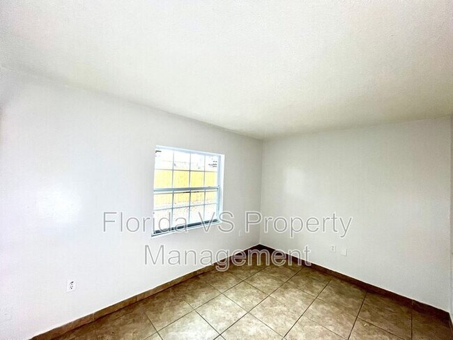 Building Photo - 13 Louisiana Ave