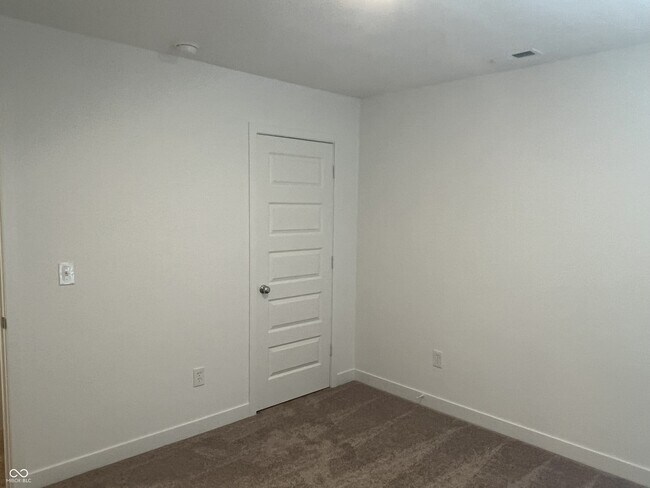 Building Photo - 13341 Minden Dr