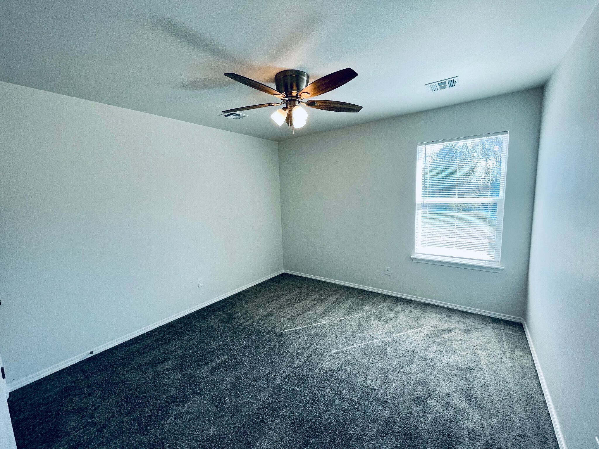 Building Photo - 223 S Fairland Ave