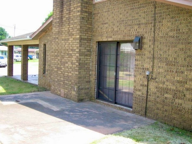 Building Photo - 210 Crestview St