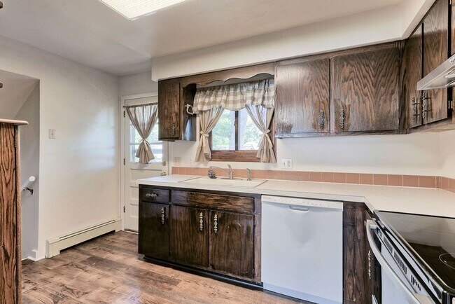 Building Photo - 3 Bedroom Duplex in West Fort Collins