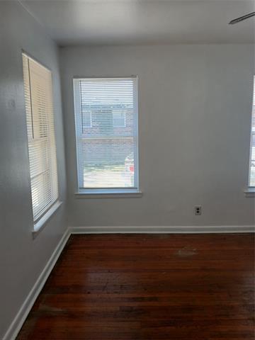 Building Photo - 3019 Avon St