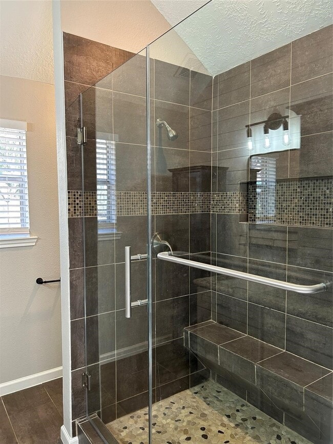 Building Photo - 14815 Carolina Falls Ln