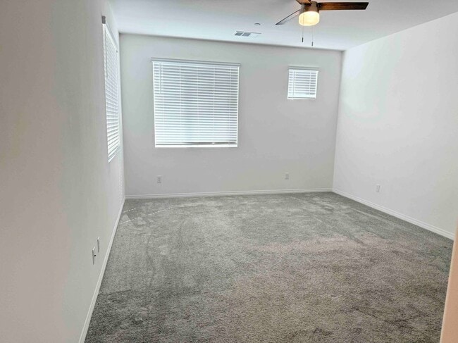 Building Photo - 15976 Lasselle St