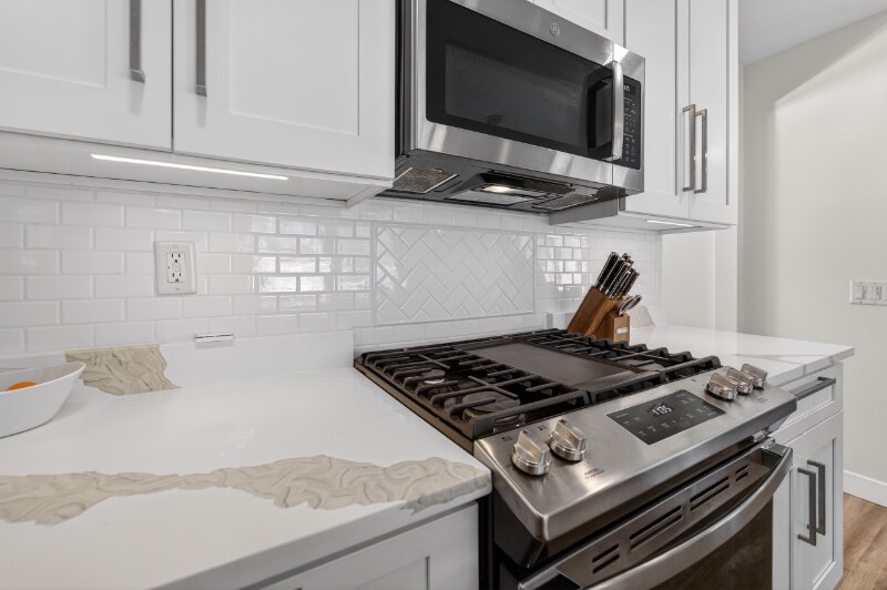 Building Photo - 7104 Park Shores Ct