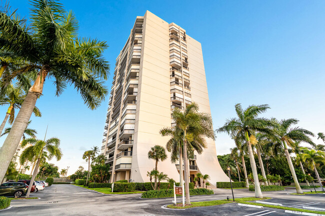 Building Photo - 2425 Presidential 902 Way
