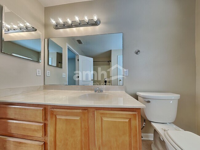 Building Photo - 7461 Hunters Greene Cir