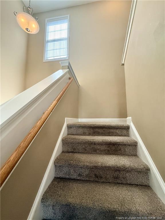 Building Photo - 1820 Shady Knoll Ln
