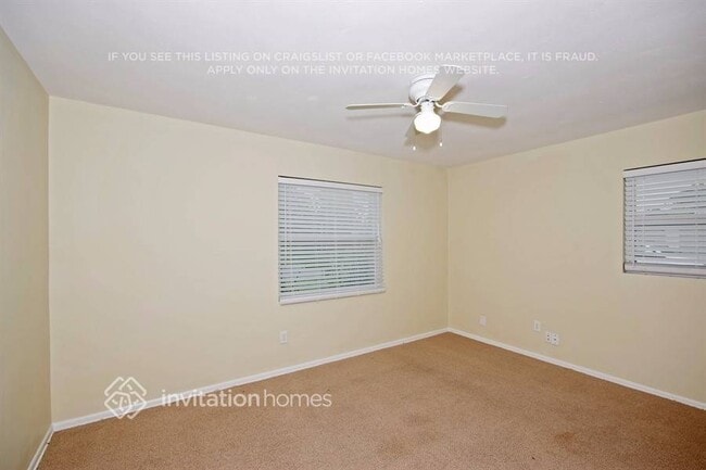 Building Photo - 3900 Lejune Ave