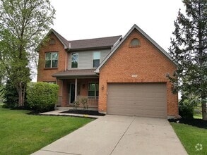 Building Photo - 6528 Lakewood Dr