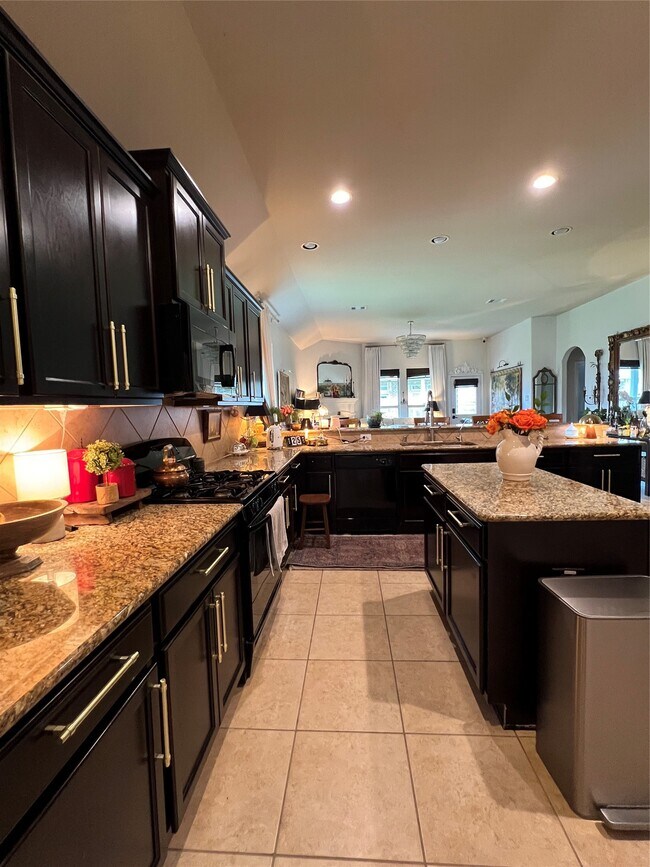 Building Photo - 6018 Le Moyne Pass Ln