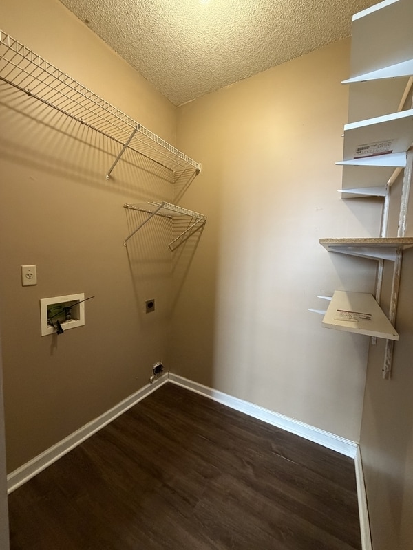 Building Photo - 6675 Whitten Pine Dr