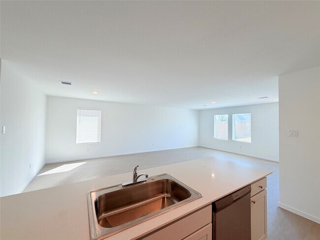 Building Photo - 9311 Speckled Trout Dr