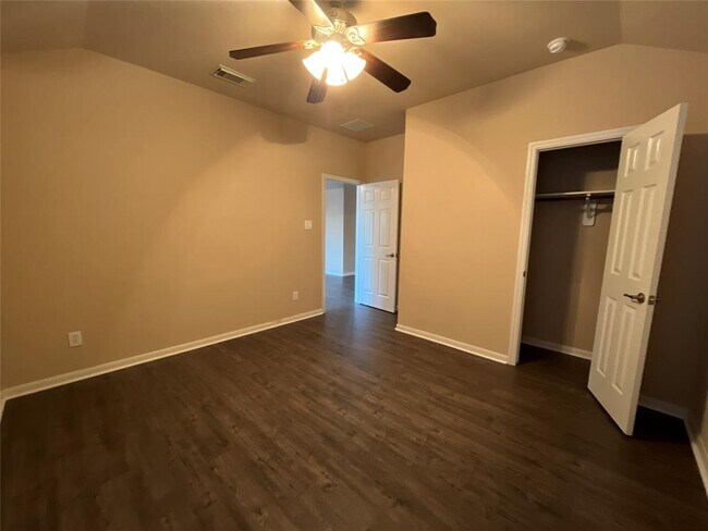 Building Photo - 13108 Shallow Falls Ln