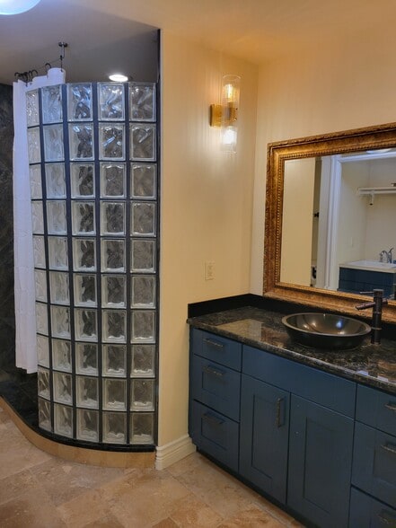 Building Photo - 15026 39th Ave NW