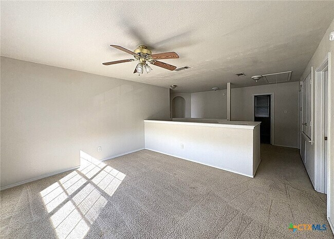 Building Photo - 2313 Modoc Dr