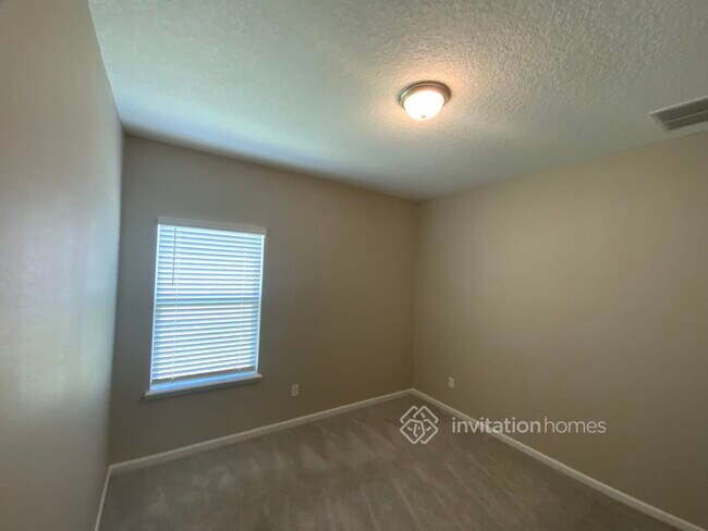 Building Photo - 9962 Lemon Grass Ln