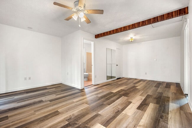 Building Photo - 89 Silas King St