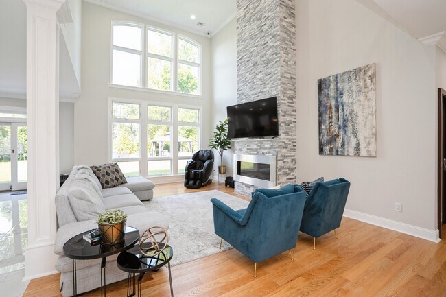 Building Photo - 105 Westervelt Pl