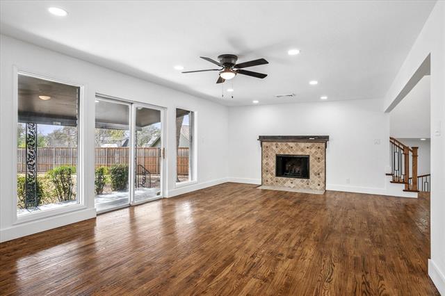 Building Photo - 4024 Diamond Loch W