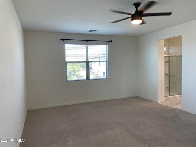Building Photo - 2018 N 213th Dr