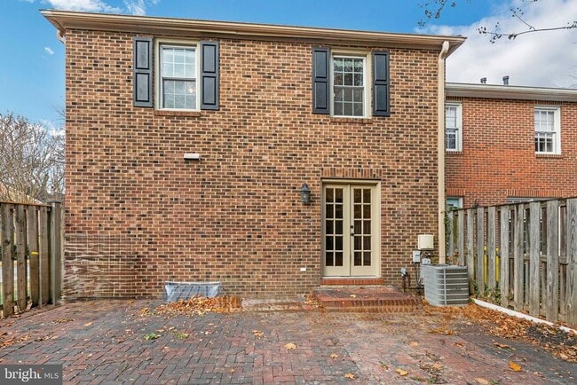 Building Photo - 1772 Dryden Way