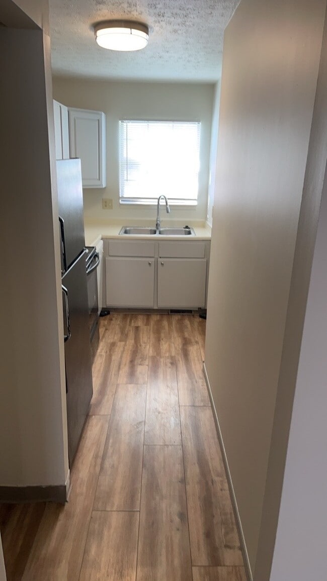 Building Photo - 2753 Brookshire Ln