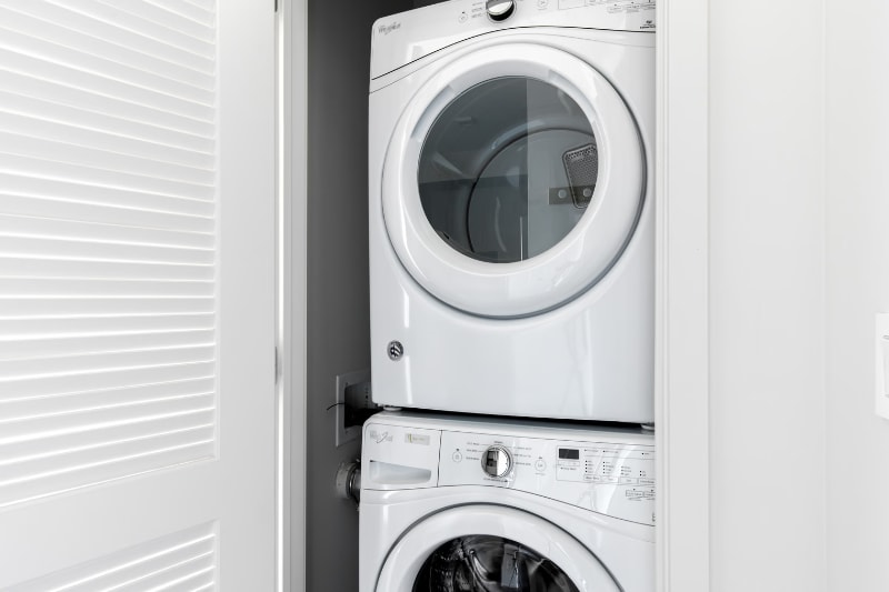 Building Photo - 1235 S Indiana Ave