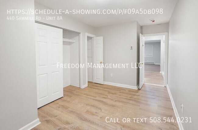 Building Photo - 440 Sawmill Rd