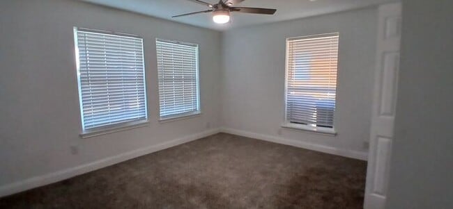 Building Photo - Updated Fort Worth Gem — Over 2,000 Sq Ft, Fireplace & Two Living Spaces