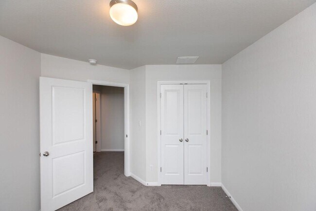 Building Photo - Sorento STUNNER!!!