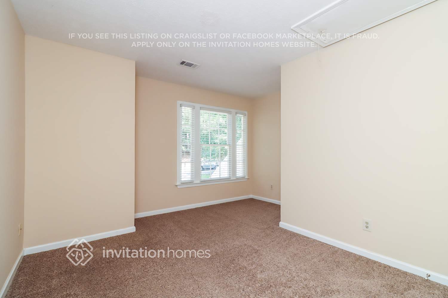 Building Photo - 1402 Long Shadow Ct