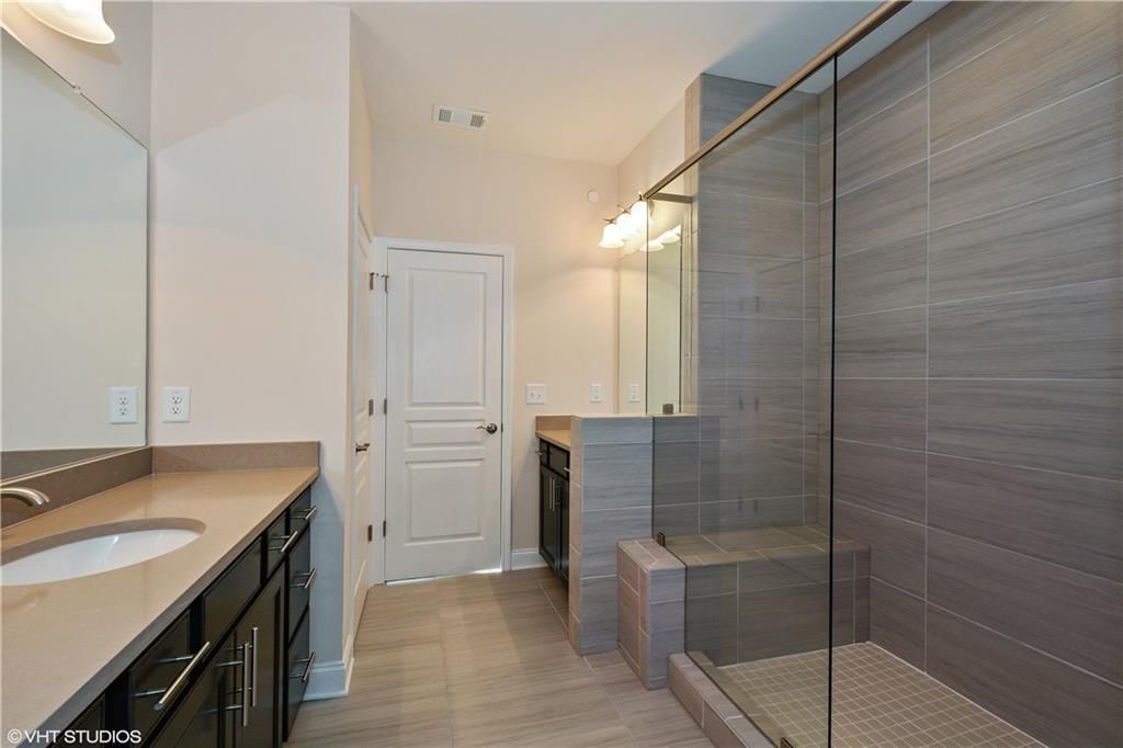 Building Photo - 200 Braeden Wy