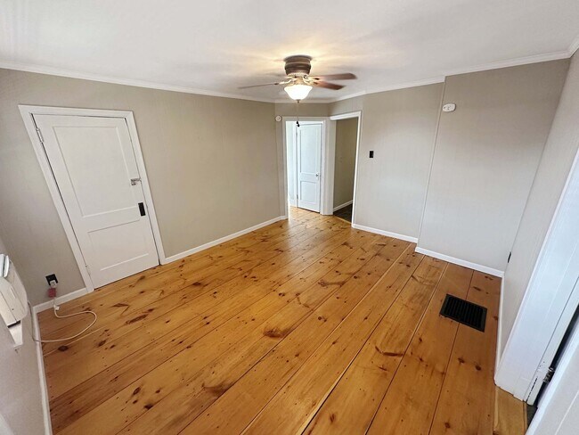 Building Photo - 25 Crane Alley