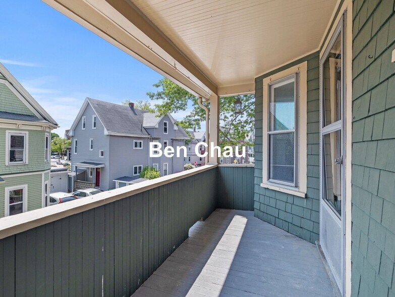 Building Photo - 57 Hawthorne St