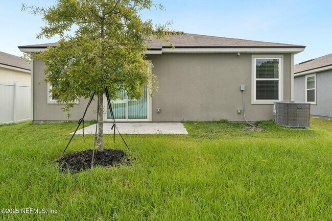 Building Photo - 6488 Bucking Bronco Dr