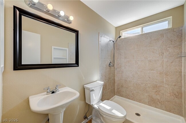 Building Photo - 6813 W Greydawn Dr