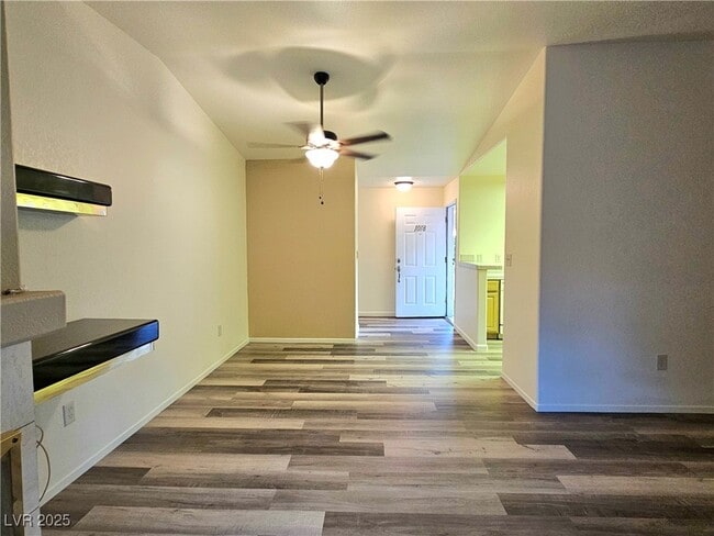 Building Photo - 2851 S Valley View Blvd
