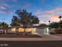 Building Photo - 3809 N 87th Pl