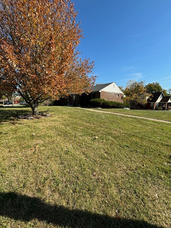Building Photo - 4410 N Bend Rd