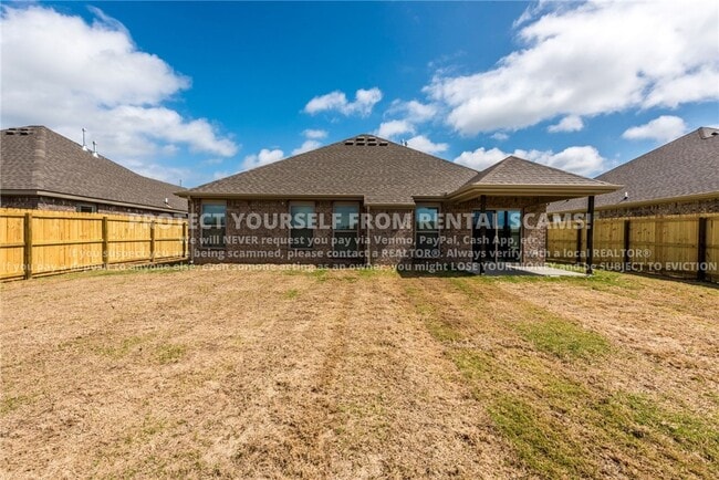 Building Photo - 4863 W Croft Dr