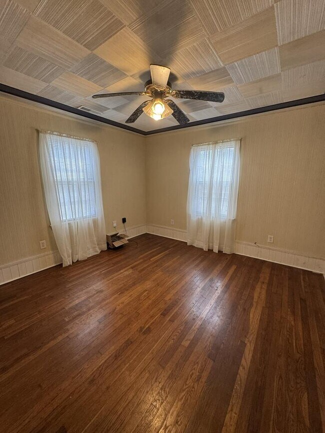 Building Photo - 32460 Chincoteague Rd