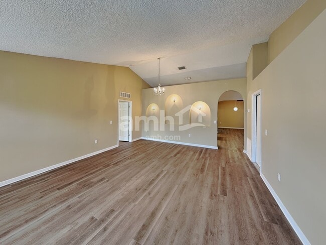 Building Photo - 4131 Woodley Creek Rd