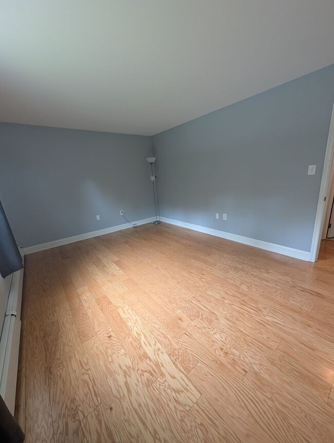 Building Photo - Single Family home in Douglas