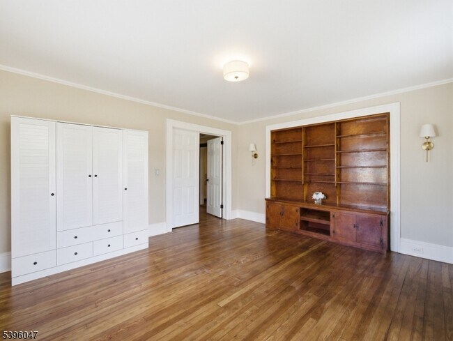 Building Photo - 1 Mountain Ave