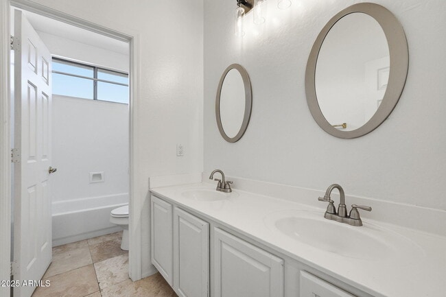 Building Photo - 7842 E Nestling Way