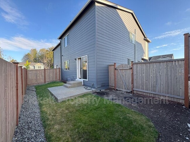Building Photo - 6500 Hornet Cir NE